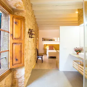Roja, Design Townhouse In Alcudia (Mallorca)